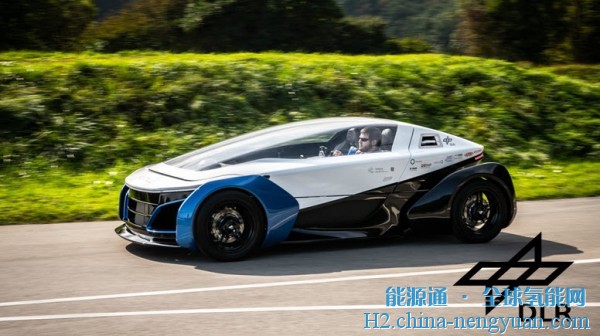 首款使用燃料电池的安全轻型区域车辆(SLRV)
