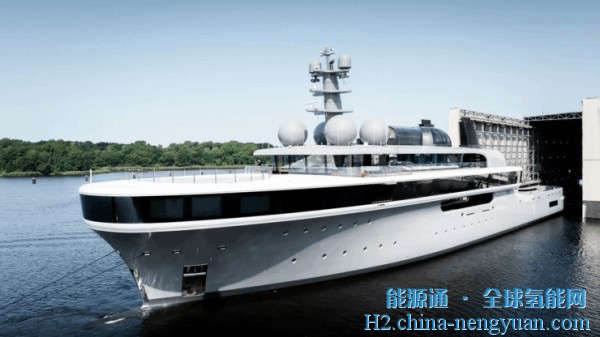 Lürssen推出114米燃料电池超级游艇“宇宙号”