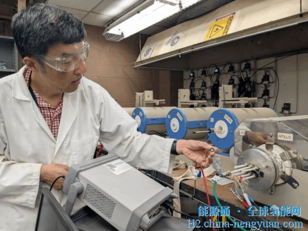 WVU设计出全能CCS燃料电池！可在极端工业条件下制造、储存电力来稳定电网